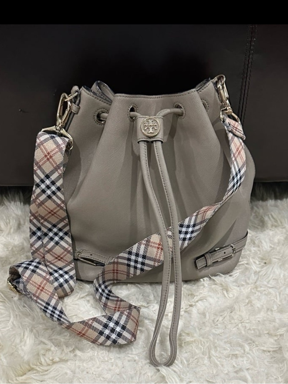Tory Burch Taupe Leather Drawstring Bucket Bag with Plaid Strap